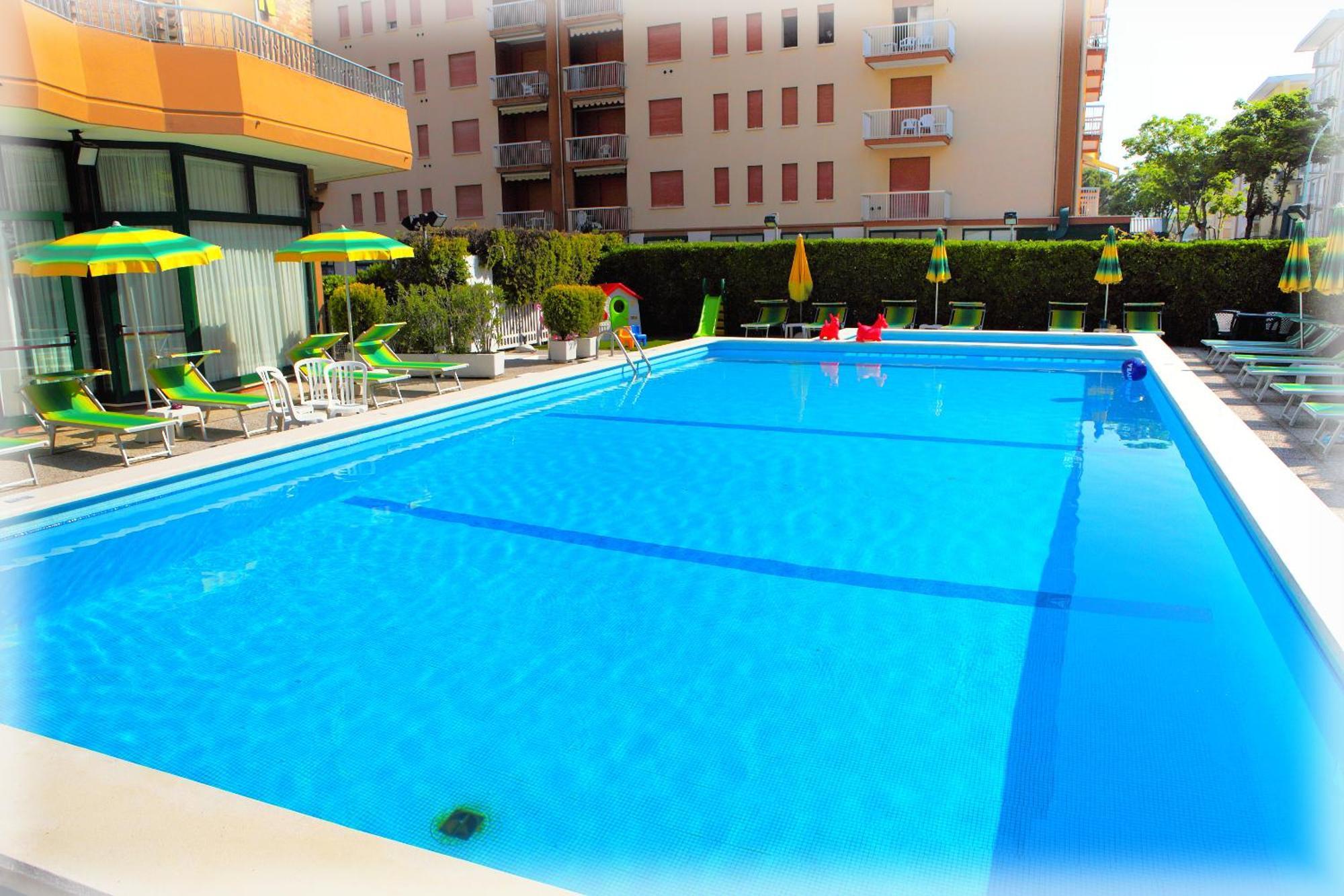 Hotel American Lido di Jesolo Exterior foto