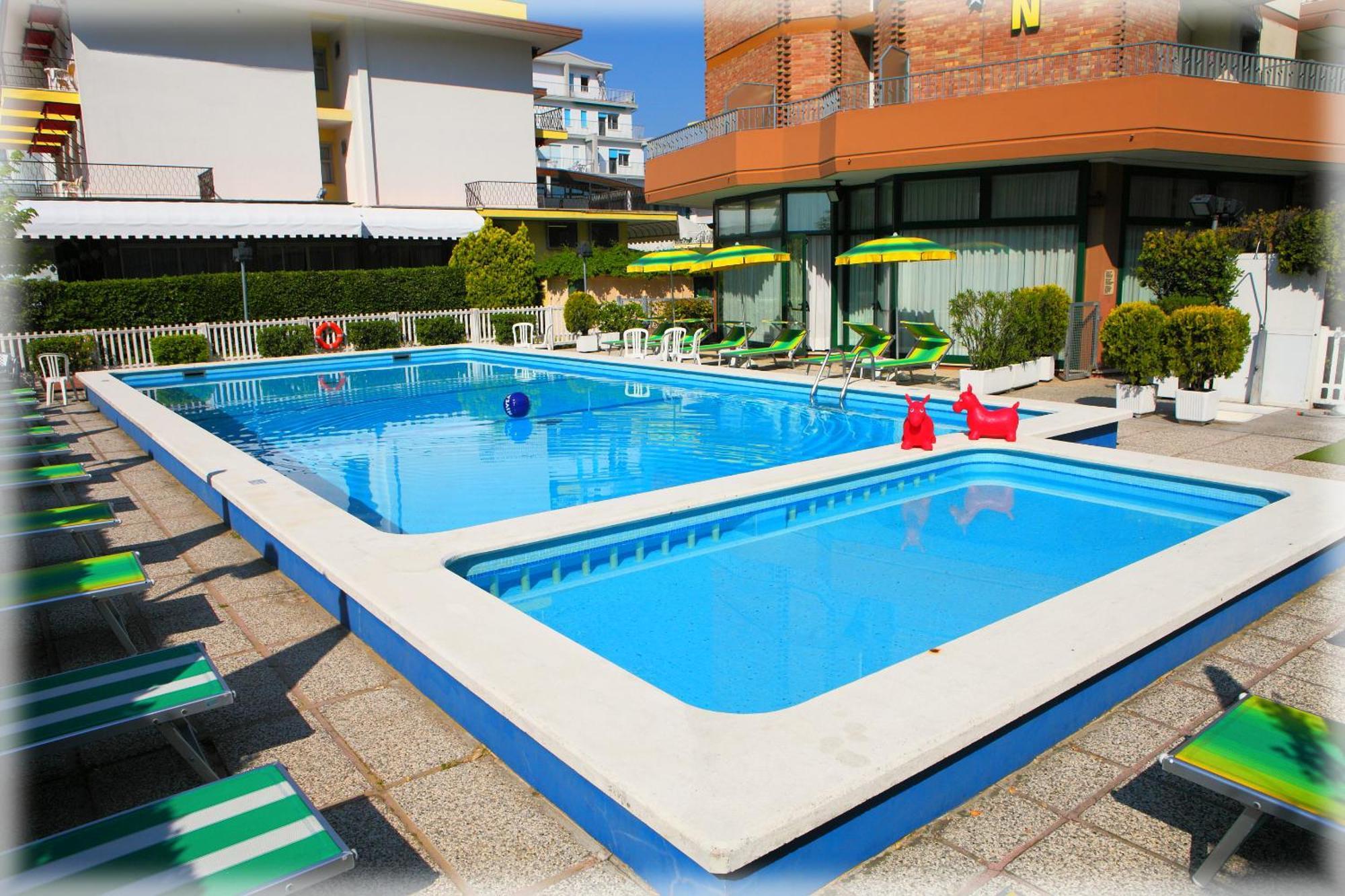 Hotel American Lido di Jesolo Exterior foto
